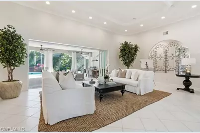 2026 Merlin Ct, Naples, FL 34105 - Photo 9