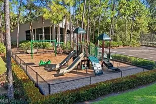 2026 Merlin Ct, Naples, FL 34105 - Photo 43