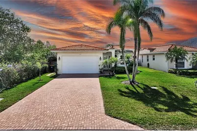 684 98th Ave N, Naples, FL 34108 - Photo 1