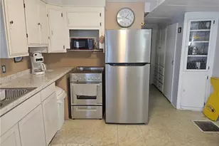 9 Garnet Dr, Naples, FL 34114 - Photo 9