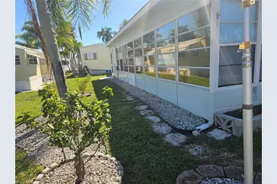 9 Garnet Dr #9G, Naples, FL 34114 - Photo 3