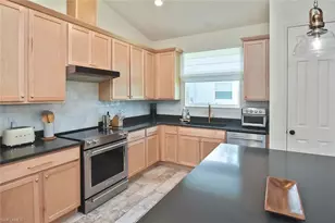 6688 Estero Bay Dr, Fort Myers, FL 33908 - Photo 13