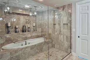 275 Indies Way, Naples, FL 34110 - Photo 15