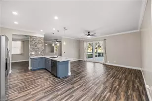 2225 Heritage Greens Dr, Naples, FL 34119 - Photo 5