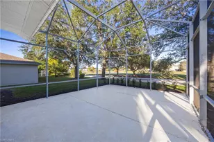 2225 Heritage Greens Dr, Naples, FL 34119 - Photo 25