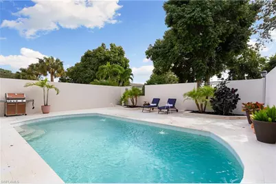 4840 W Boulevard Ct, Naples, FL 34103 - Photo 39