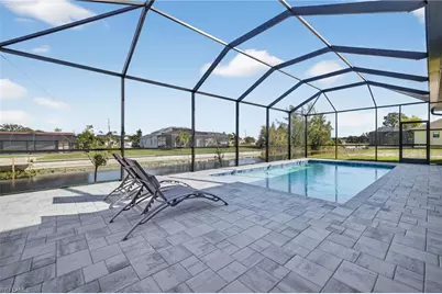 1129 SW 24th St, Cape Coral, FL 33991 - Photo 5