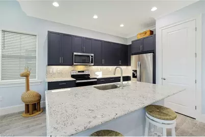 7139 Cayo Coco Ln, Naples, FL 34113 - Photo 11