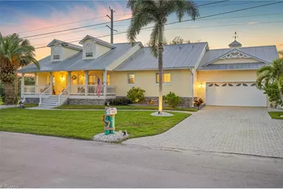 27130 Holly Ln, Bonita Springs, FL 34135 - Photo 41