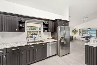 27130 Holly Ln, Bonita Springs, FL 34135 - Photo 9