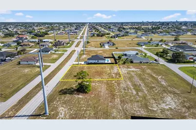 104 Kismet Pkwy W, Cape Coral, FL 33993 - Photo 7