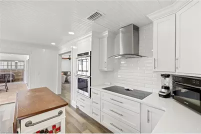 1400 Marlin Dr, Naples, FL 34102 - Photo 9