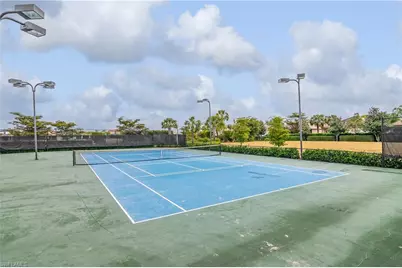 2022 Fairmont Ln, Naples, FL 34120 - Photo 27