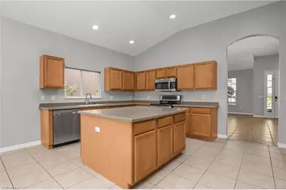 2022 Fairmont Ln, Naples, FL 34120 - Photo 5