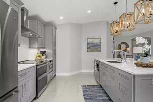 816 Carrick Bend Cir, Naples, FL 34110 - Photo 19