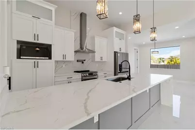 2015 NW 21 St, Cape Coral, FL 33993 - Photo 11