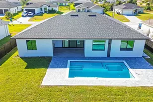 2015 NW 21st St, Cape Coral, FL 33993 - Photo 27