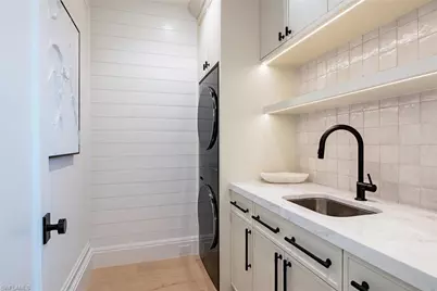 1731 Gordon Dr, Naples, FL 34102 - Photo 33