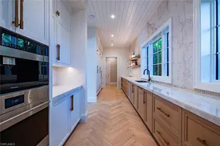 1731 Gordon Dr, Naples, FL 34102 - Photo 9