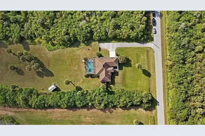 748 41st Ave NW, Naples, FL 34120 - Photo 33