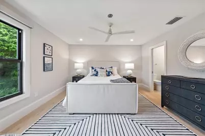 569 Park Shore Dr #G5, Naples, FL 34103 - Photo 29