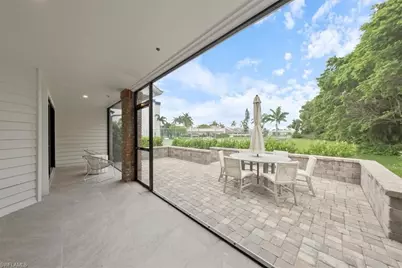 569 Park Shore Dr #G5, Naples, FL 34103 - Photo 13