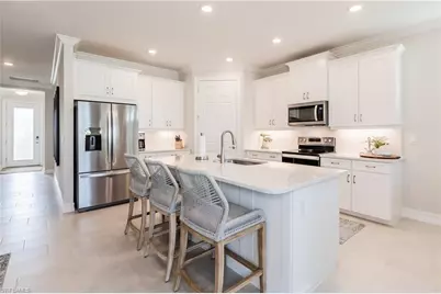 267 Tamarindo Ln, Naples, FL 34114 - Photo 5