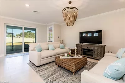 267 Tamarindo Ln, Naples, FL 34114 - Photo 3