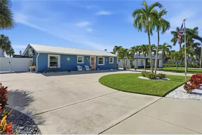 7850 Buccaneer Dr, Fort Myers Beach, FL 33931 - Photo 3