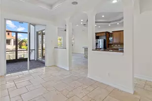 405 Tradewinds Ave, Naples, FL 34108 - Photo 19