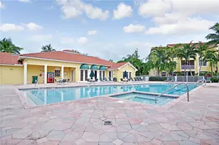 4680 St Croix Ln, Naples, FL 34109 - Photo 11