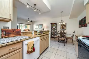 4680 St Croix Ln, Naples, FL 34109 - Photo 7