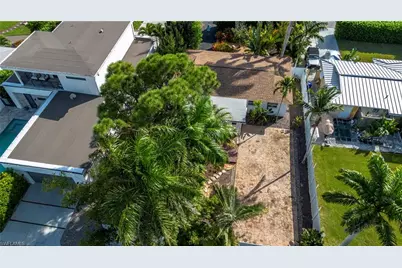 1235 Rordon Ave, Naples, FL 34103 - Photo 41