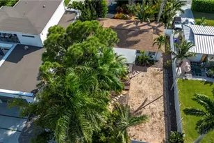 1235 Rordon Ave, Naples, FL 34103 - Photo 41