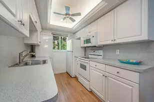 3930 Belair Ln, Naples, FL 34103 - Photo 5