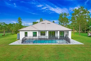 3660 4th Ave NE, Naples, FL 34120 - Photo 35