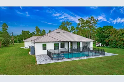 3660 4th Ave NE, Naples, FL 34120 - Photo 3