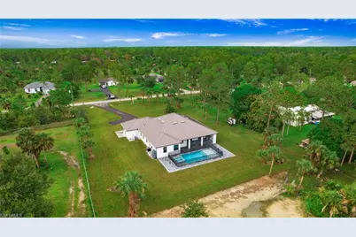 3660 4th Ave NE, Naples, FL 34120 - Photo 39