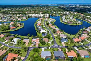 28200 Winthrop Cir, Bonita Springs, FL 34134 - Photo 17