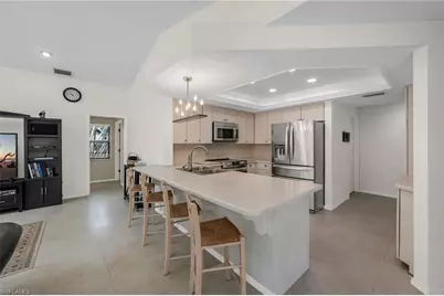 28200 Winthrop Cir, Bonita Springs, FL 34134 - Photo 9