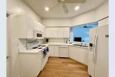 685 Windsor Sq #101, Naples, FL 34104 - Photo 29