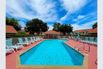 685 Windsor Sq #101, Naples, FL 34104 - Photo 5