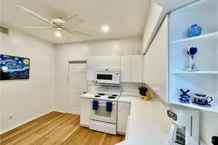 685 Windsor Sq, Naples, FL 34104 - Photo 33