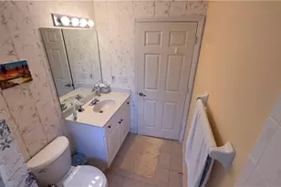 5653 Greenwood Cir, Naples, FL 34112 - Photo 15