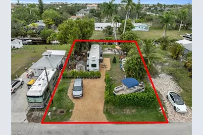 27579 Tarpon Way, Bonita Springs, FL 34134 - Photo 3