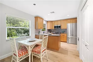 3200 Binnacle Dr, Naples, FL 34103 - Photo 15