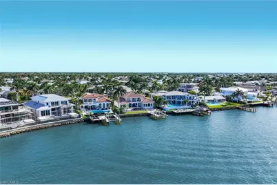 1942 Kingfish Rd, Naples, FL 34102 - Photo 45