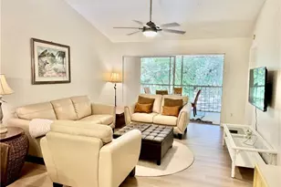 645 Squire Ct, Naples, FL 34104 - Photo 21