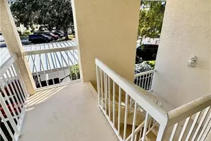 645 Squire Ct, Naples, FL 34104 - Photo 31