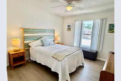 645 Squire Ct #202, Naples, FL 34104 - Photo 9